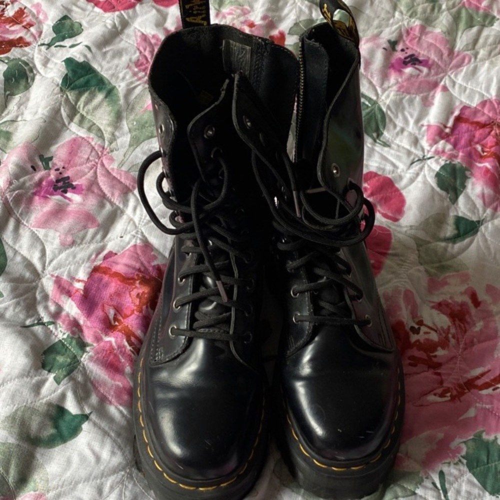 Doc martens platform size 7.5